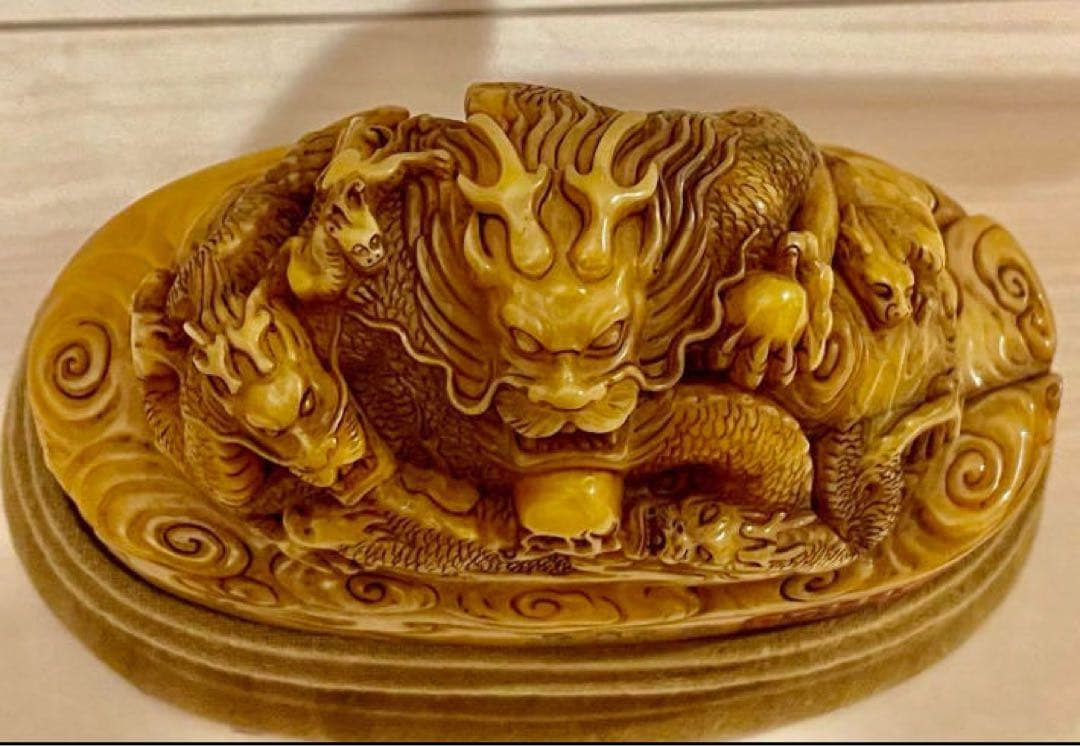 中国古美術・珍蔵箱付・寿山石盤龍極細工彫刻・雍正元年内務