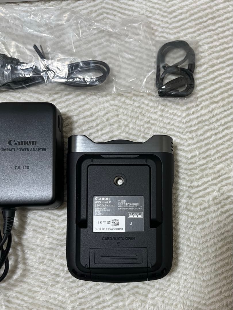 【美品】Canon iVIS mini X 本体+付属品 ビデオカメラ