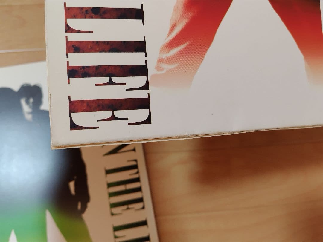 B'z パンフレット TIME RUN Pleasure 松本孝弘 稲葉浩志 - メルカリ