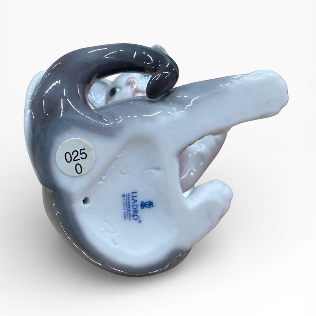 LLADRO リヤドロ ネコ ネズミ 陶器 置物 インテリア - メルカリ