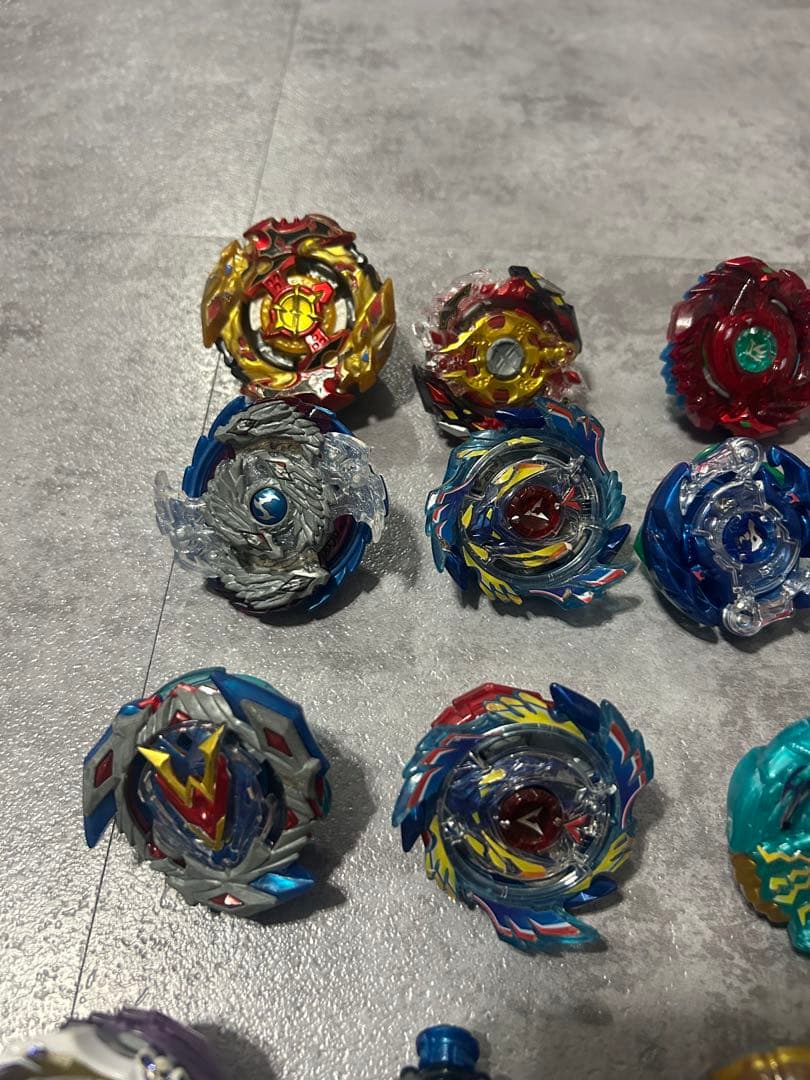 ベイブレードまとめ売りセット（おまけ付き）