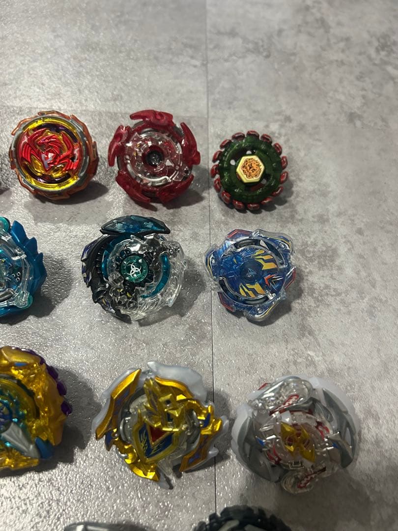 ベイブレードまとめ売りセット（おまけ付き）