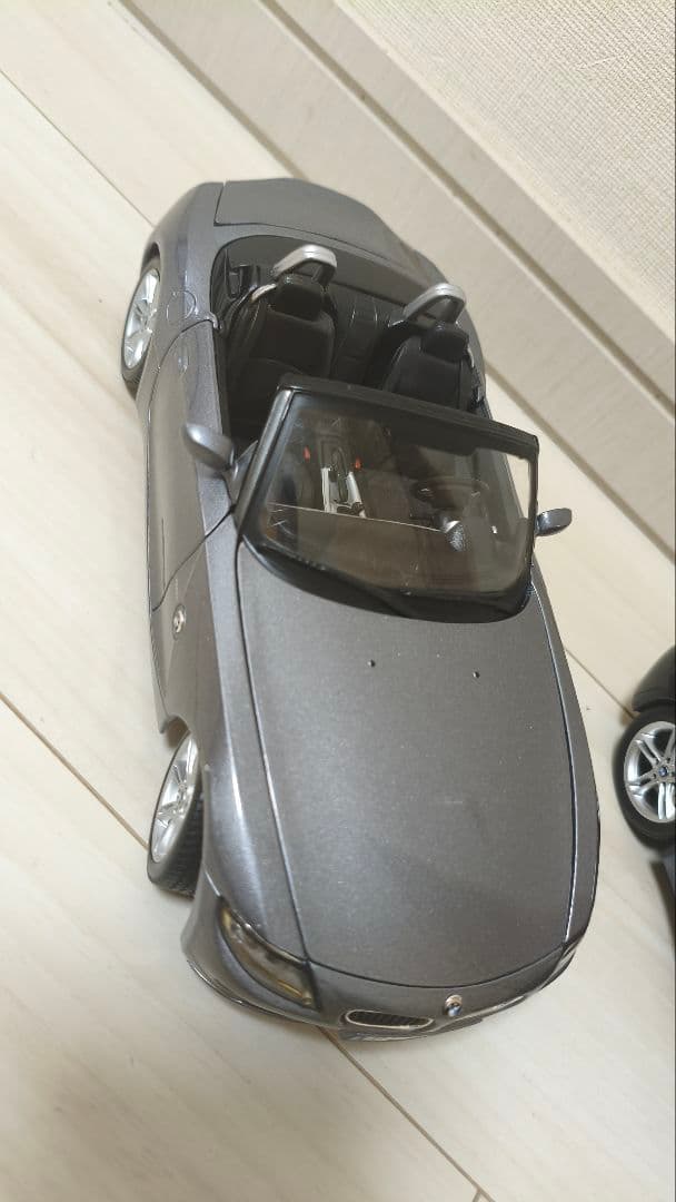 BMW Z4 E85 E86 1/18セット