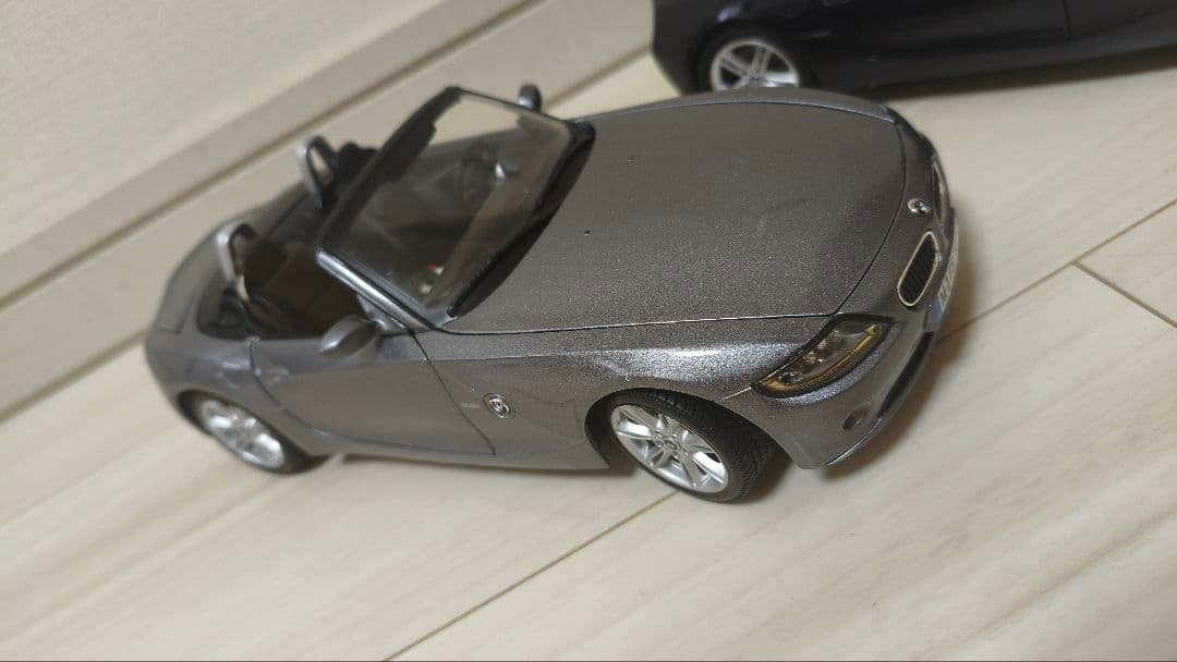 BMW Z4 E85 E86 1/18セット