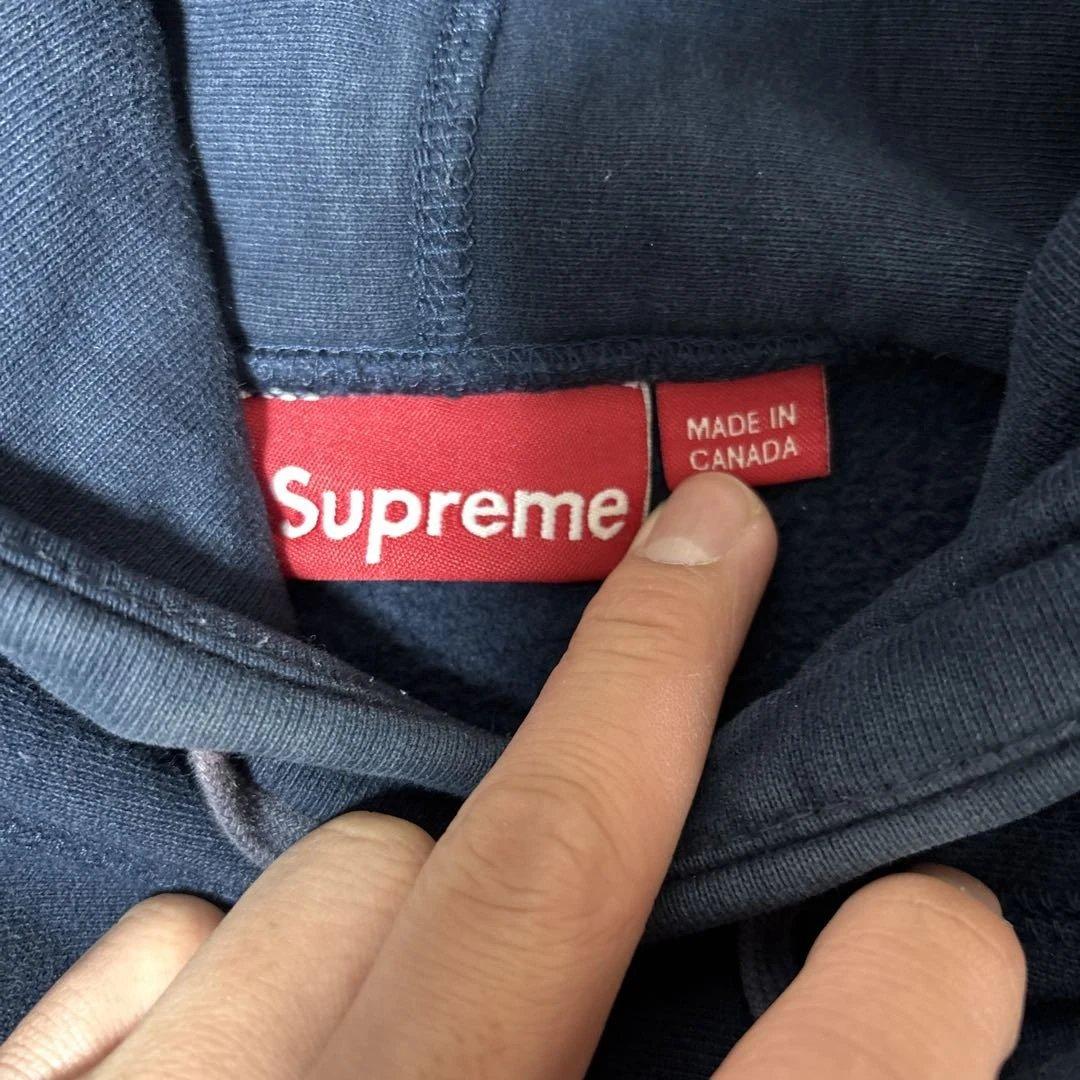 supremeボックスロゴパーカー