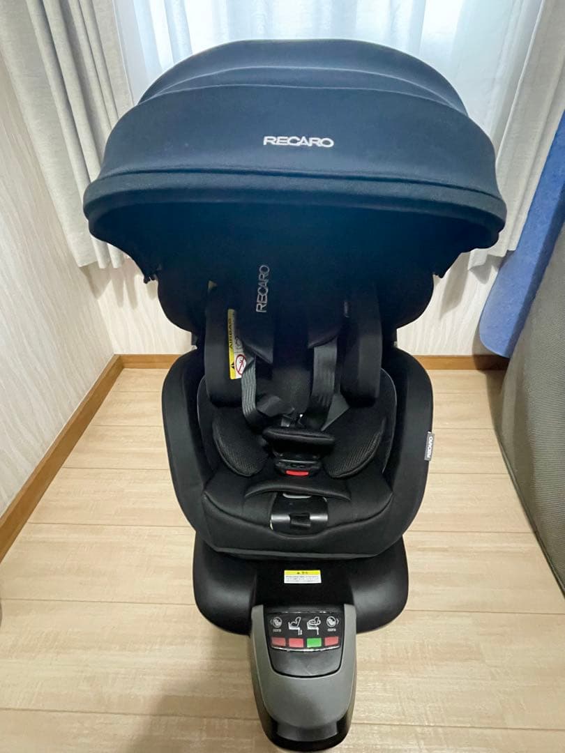 RECARO Salia チャイルドシート 新生児対応 サンシェード付