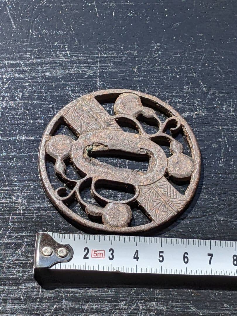 鍔８鉄製　二天 刀装具　時代　古玩　当時物