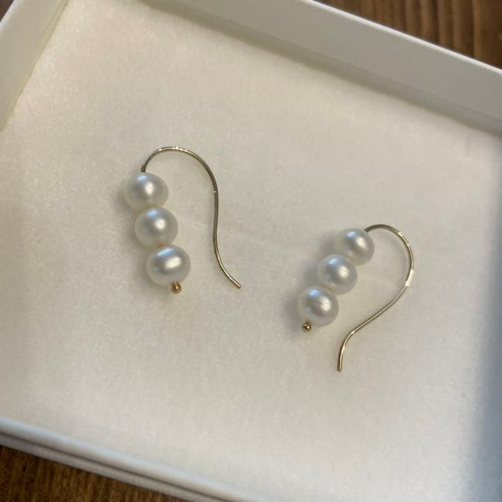 anq.」K10 Pearls フックピアス (淡水パール)