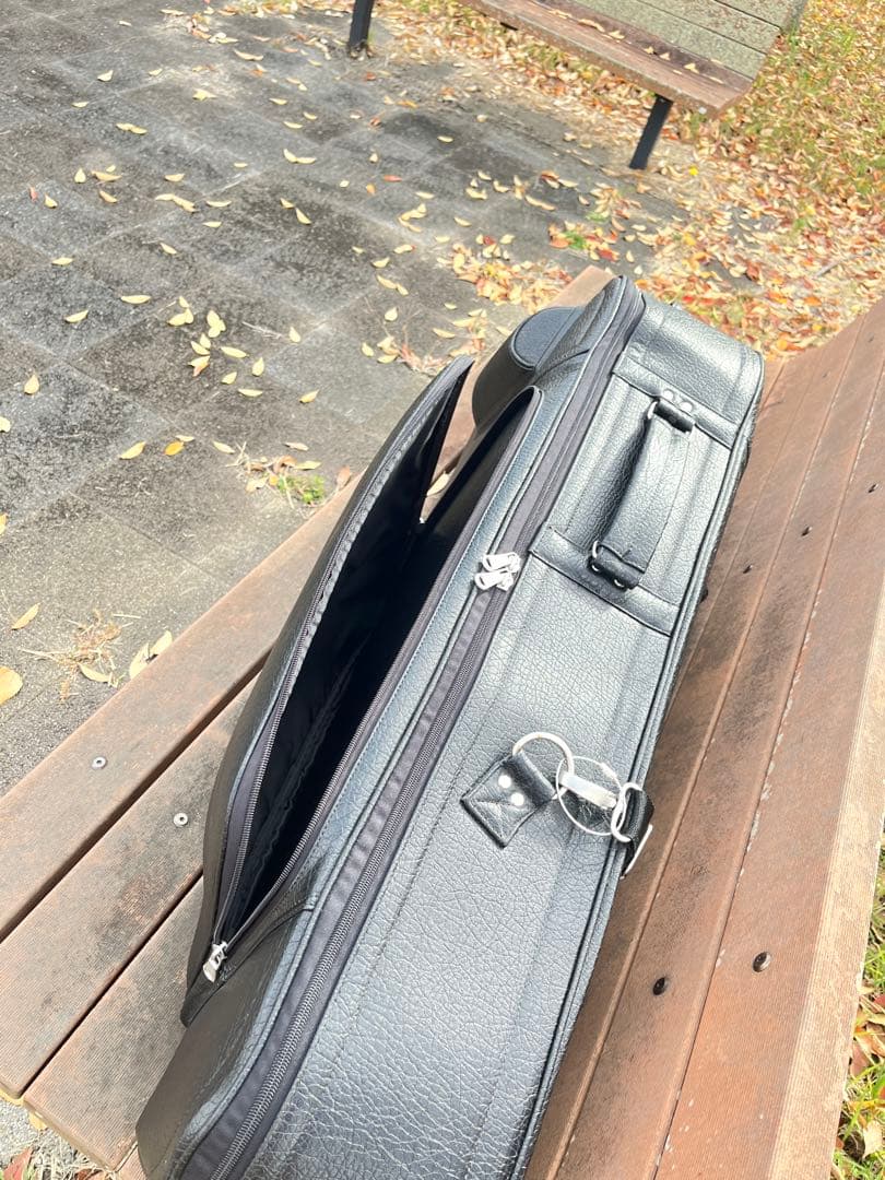 Vivace バリトンサックスケース 黒