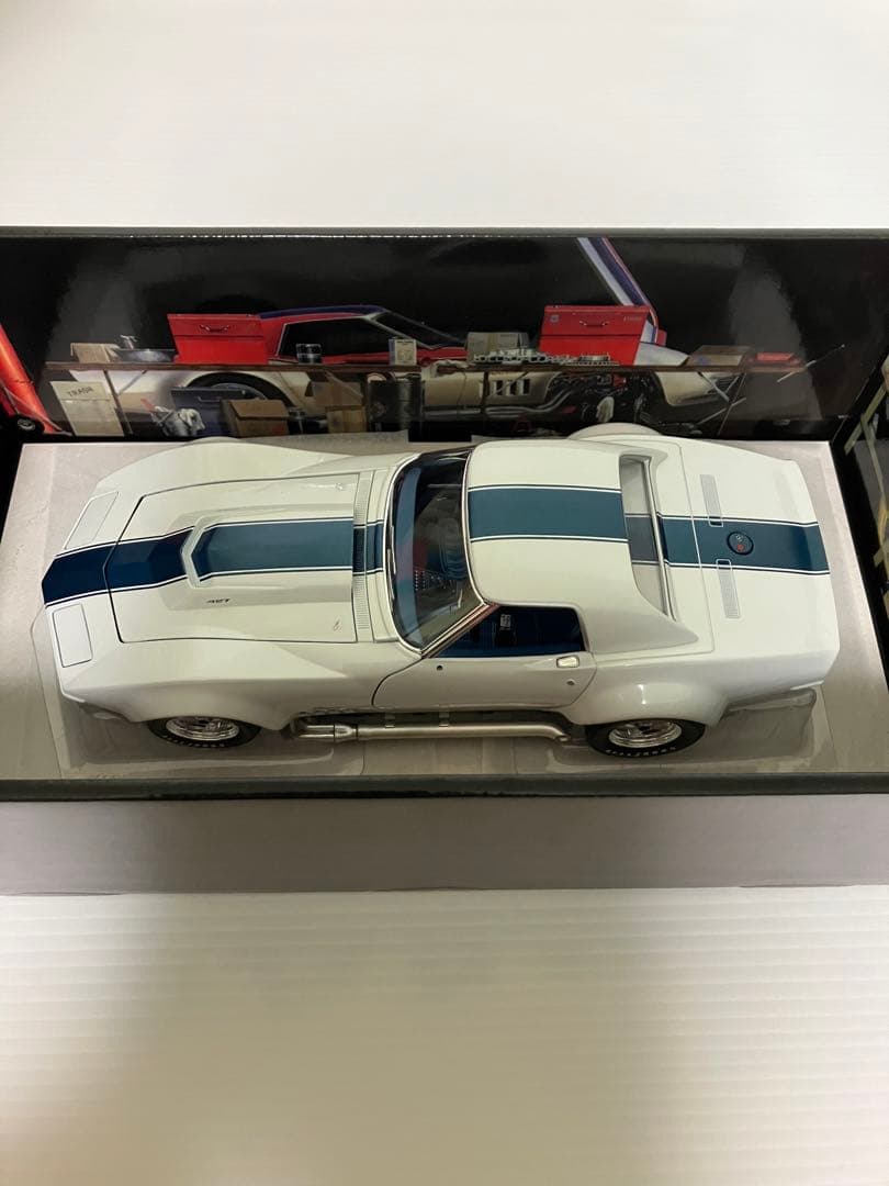 ミニカー 1/18 CORVETTE L-88 1969 GM Test Car