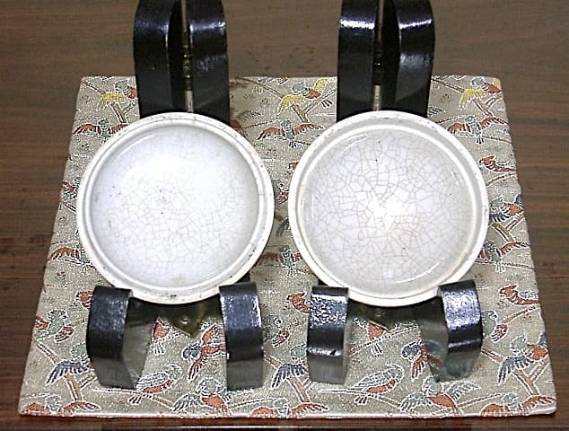 京焼・清水焼 伊東陶山(二代)作 赤絵 宝珠香合 共箱 無傷 保証。