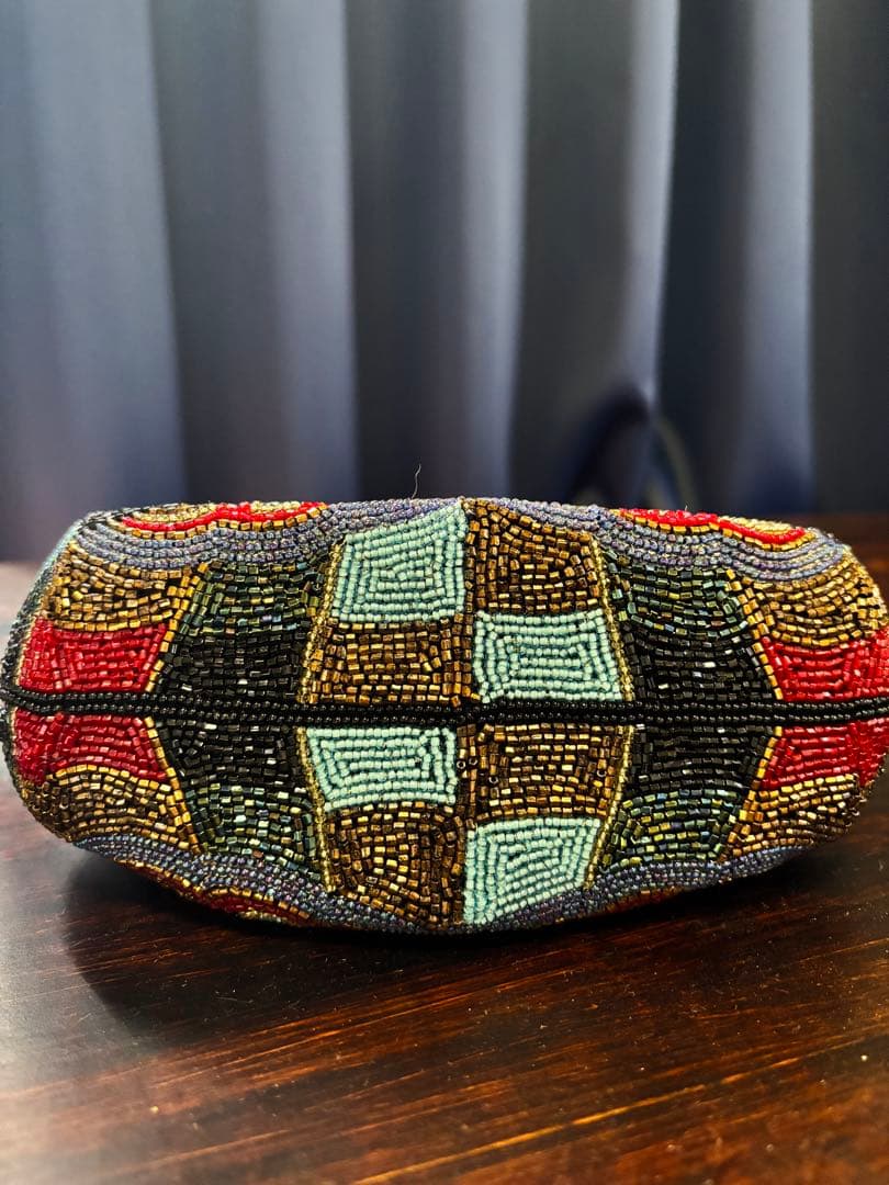 ルミーはしもと　ビーズバッグ　パーティーバッグ　総ビーズ