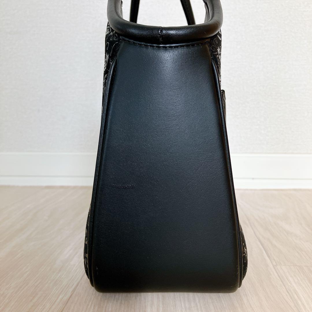 印傳屋 ハンドバッグ 黒漆 レザー 鹿革 花唐草 模様 和装 着物 甲州印伝