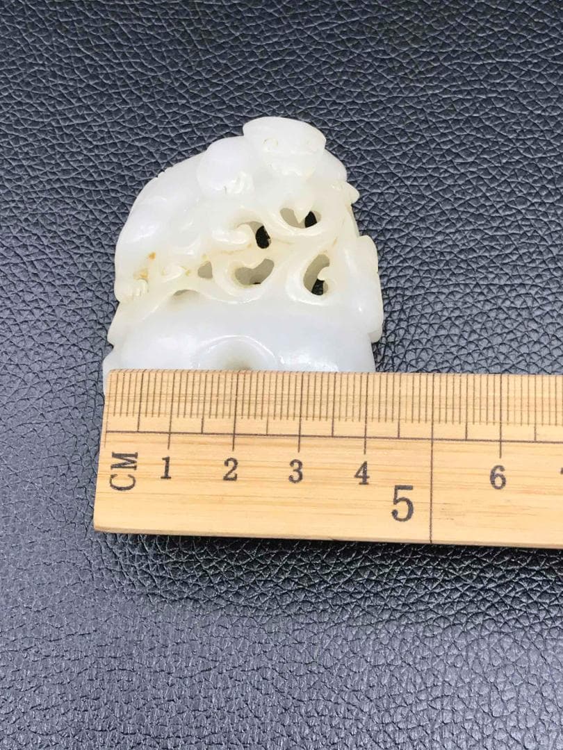 清時代 和田玉 瑞獣玉佩 純和田玉彫り 古玉石 白玉(F-66)