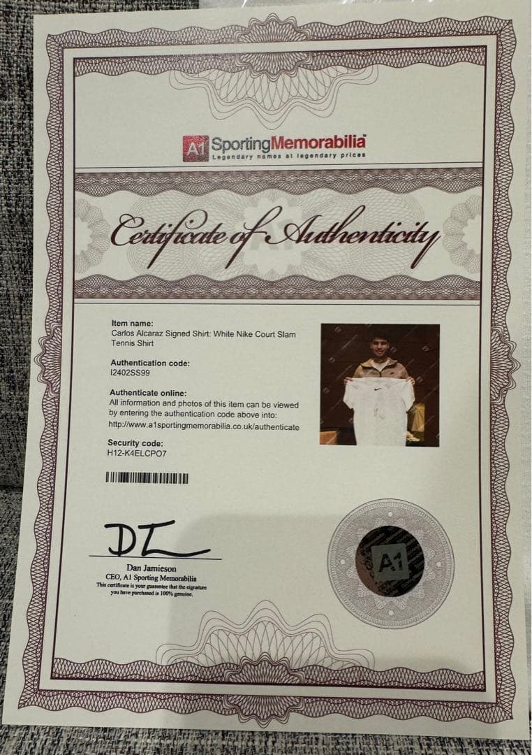 カルロスアルカラス 直筆サイン入り NIKEコートスラムシャツ テニス