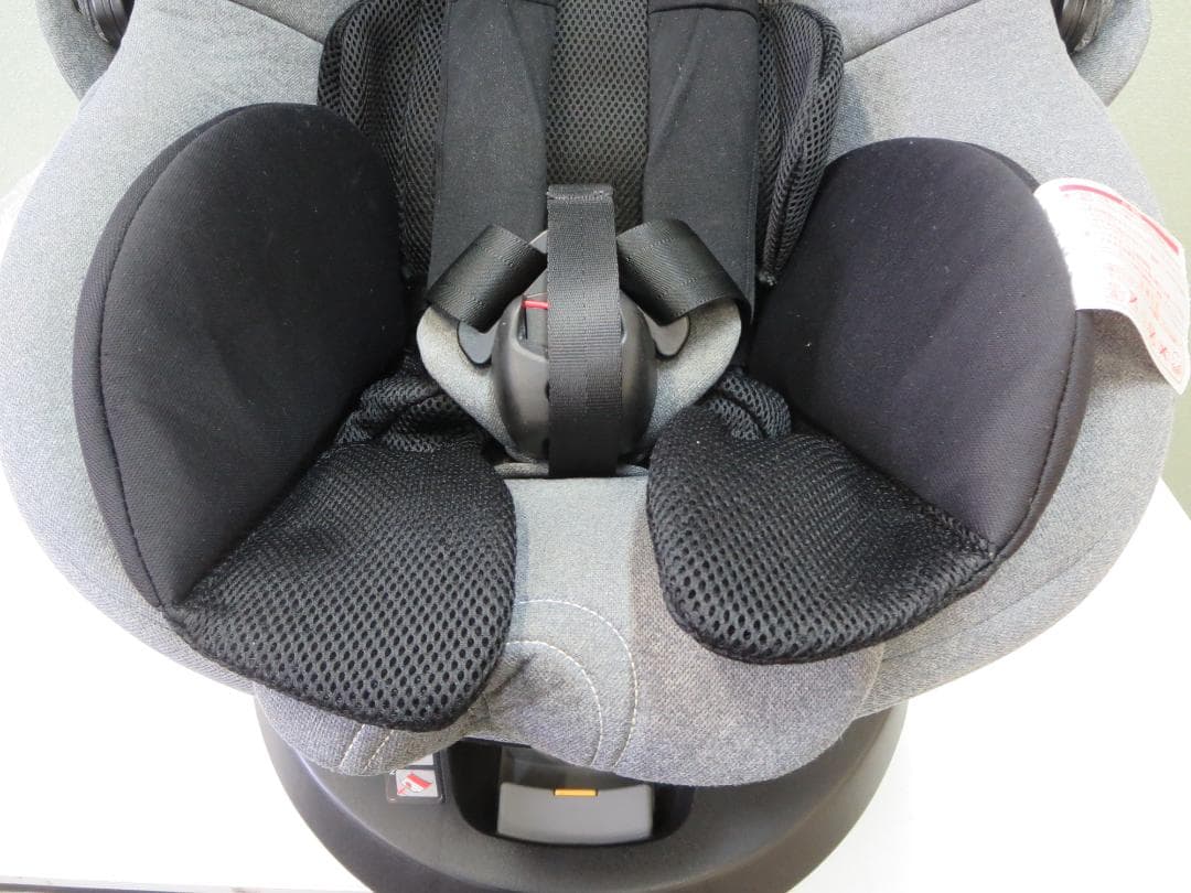 カーニエールベベクルット4iプレミアムⅢ　チャイルドシートISOFIX対応