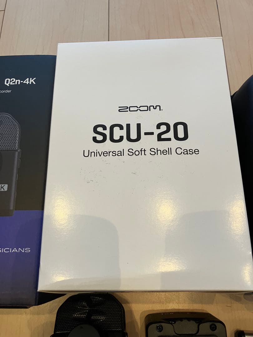Zoom Q2n-4K ビデオカメラ 保証書付　付属品付