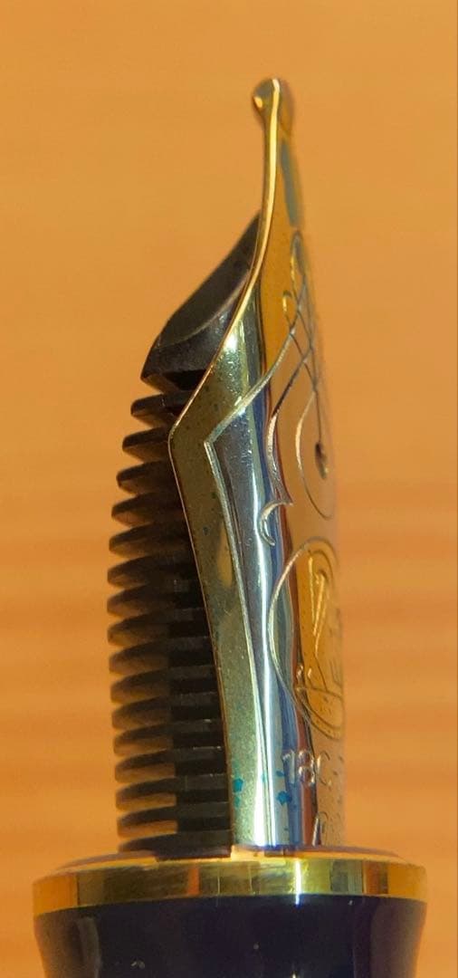 最終価格　ペリカン　m800ストーンガーデン　O3Bニブ