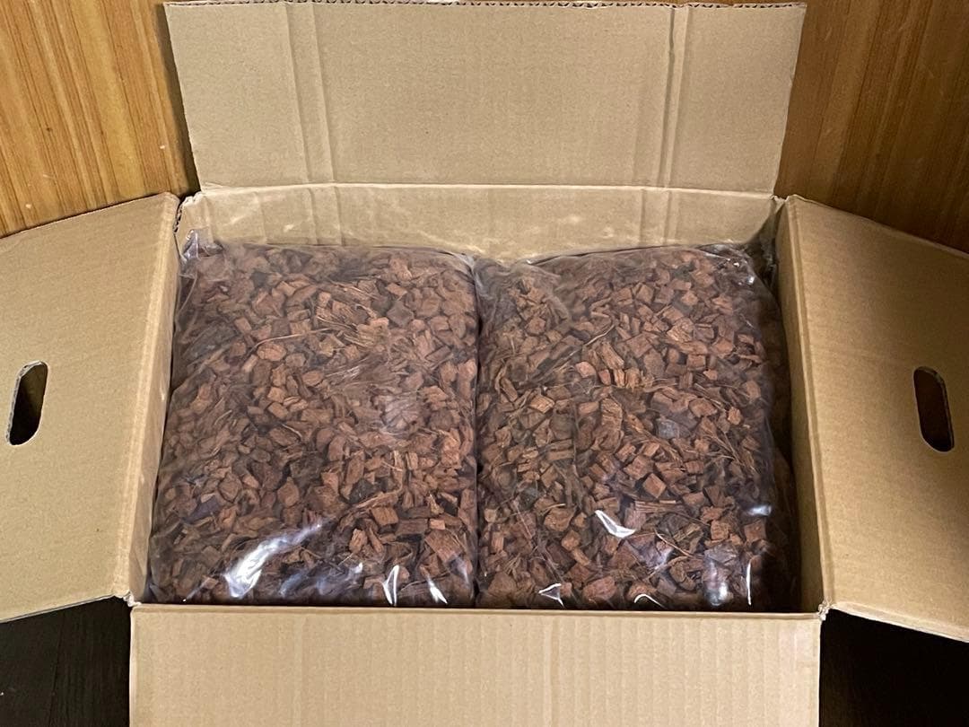 セール価格8日まで) 2S約200Lヤシガラ ハスクチップ - メルカリ