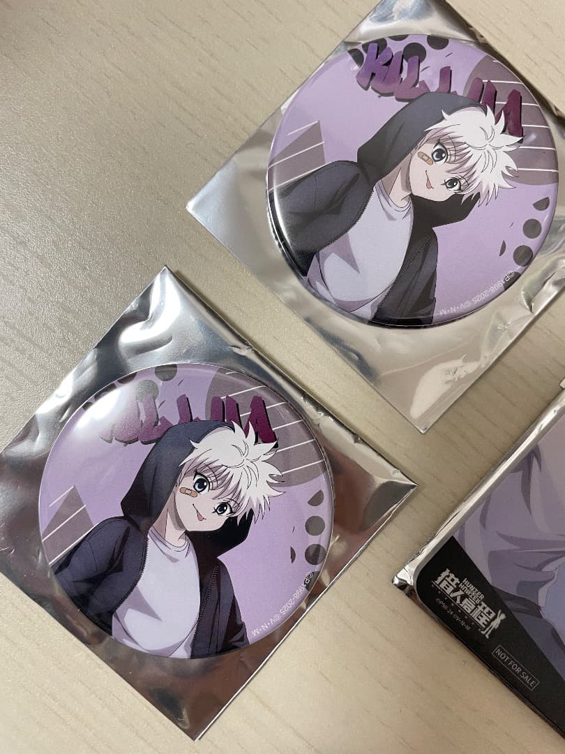 ハンター×ハンター 中国限定 キルア アクリルスタンド バッジ 四種