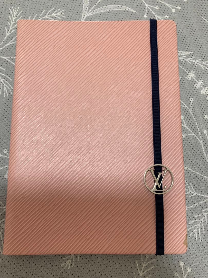 ルイヴィトン ノート エピ カイエ ギュスターヴMM 手帳