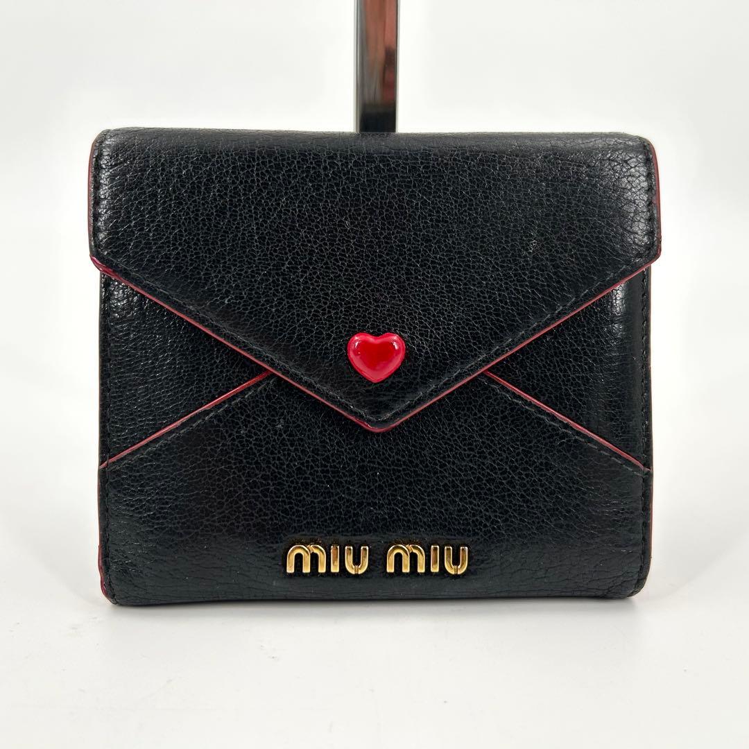 ミュウミュウ 折り財布 マドラス ラブレター ハート 黒 美品】ミュウ