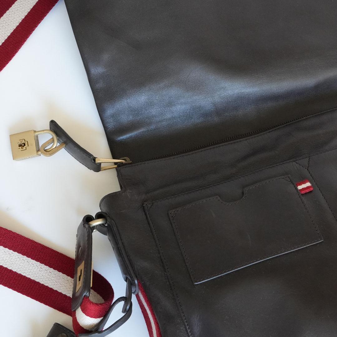 Bally バリー ショルダーバッグ レザー トローブ ビジネス 黒 メンズ