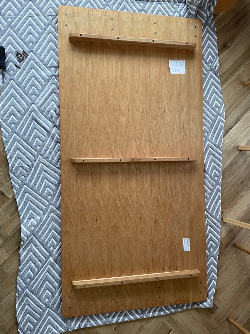 【R様御検討中】 クルミ無垢材　ダイニングテーブル　北欧　ろくろ足　ターンレッグ