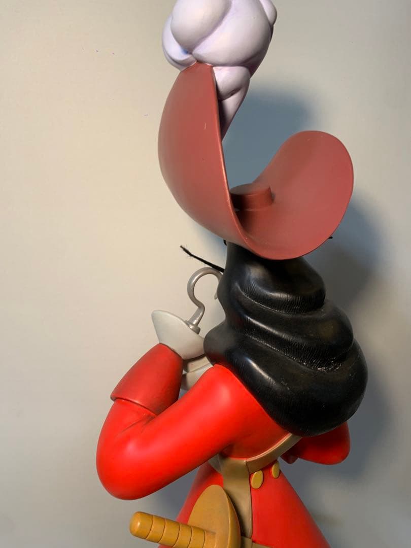 ディズニー ピーターパン フック船長 ビッグ フィギュア スタチュー