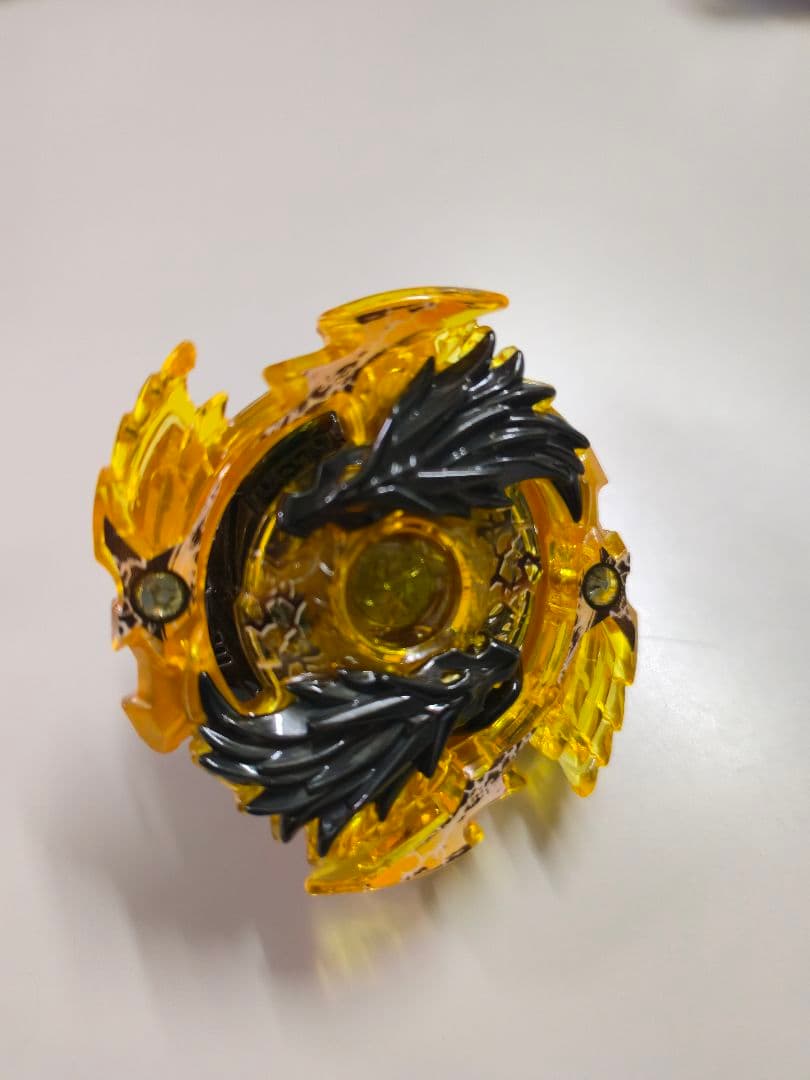 【超美品、新品未使用】 ベイブレードバースト ロス トロンギヌス 黒龍セット