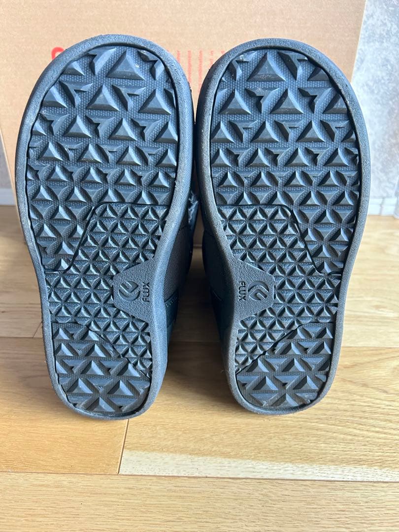 ぴーちゃんです！FLUX☆スノーボードブーツ☆26.5cm