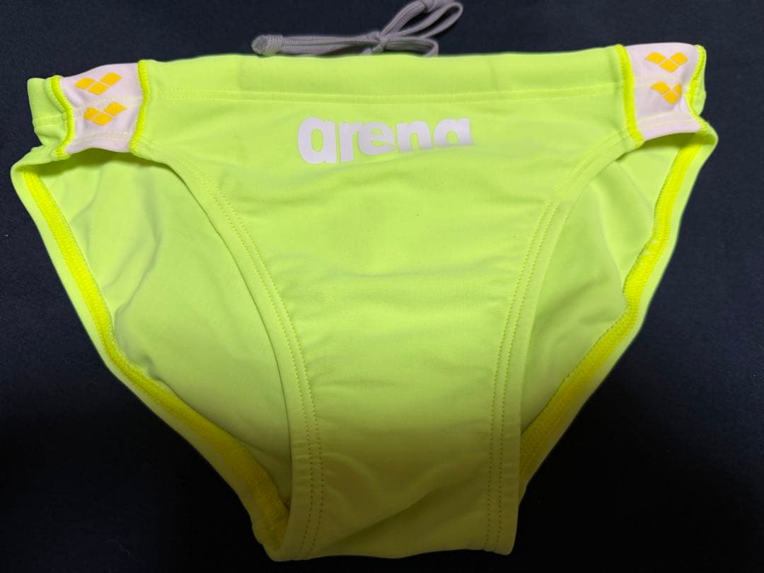 arena 蛍光イエロー 競泳水着 - メルカリ