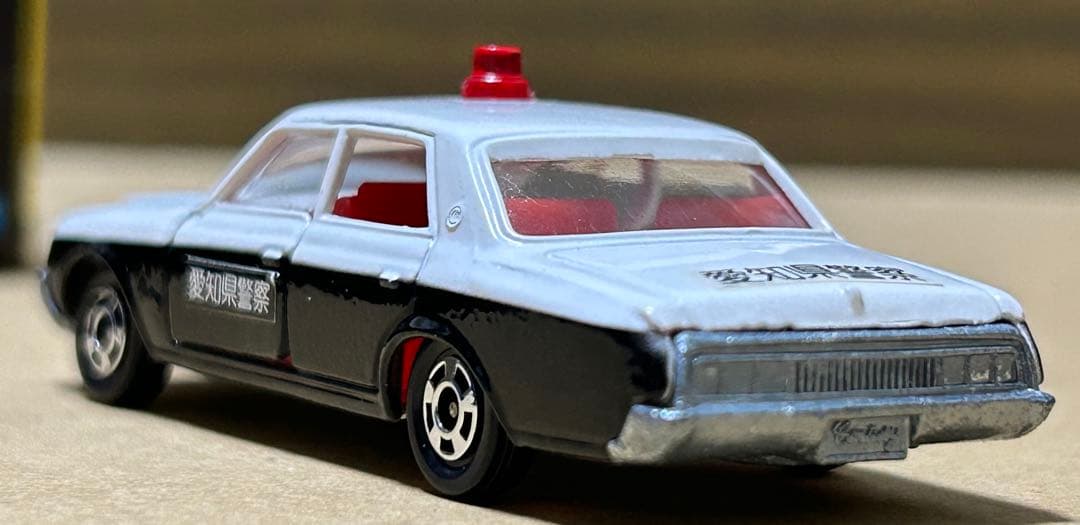 日本製 トミカ トヨタ センチュリー パトロールカー仕様