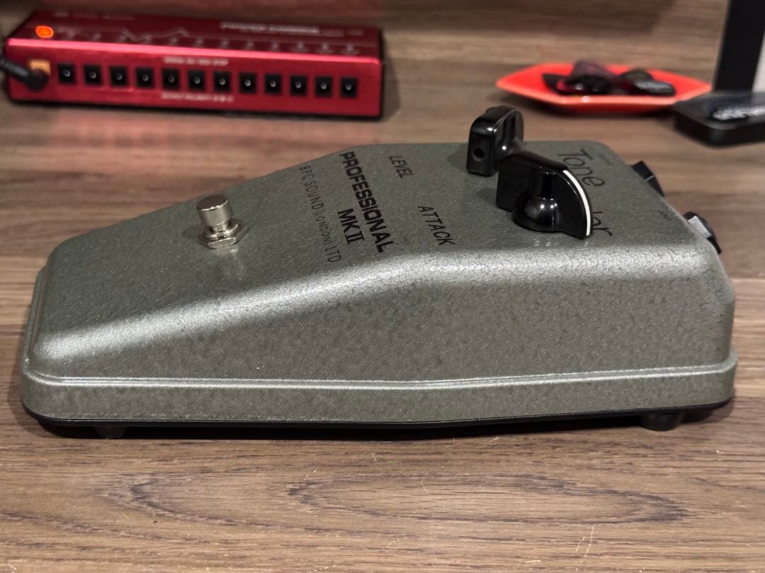 BPC Tone Bender MK II Fuzzエフェクター