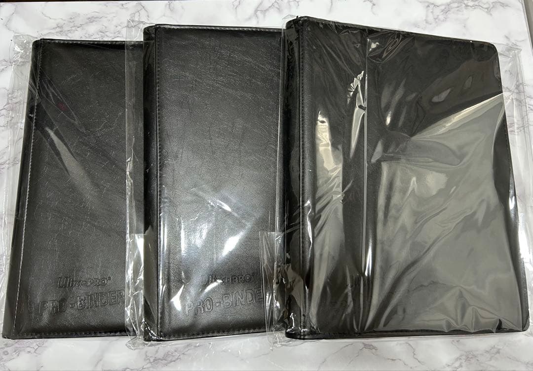 Ultrapro premium pro binder black 3冊