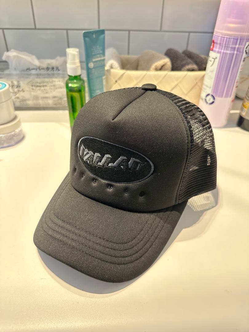 kandytown io VALLAD STUDIO メッシュキャップ IO着用