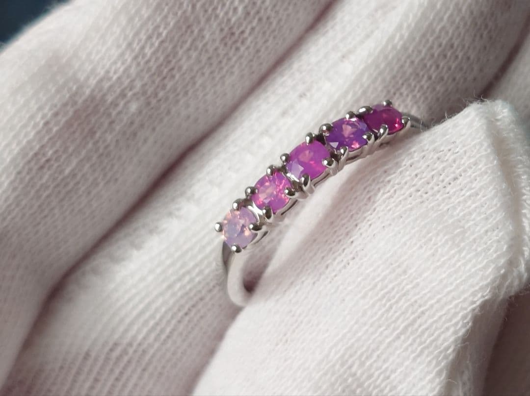 ネココネコ☆【Xmas︎!お値下げ】シルキーサファイア プラチナ リング