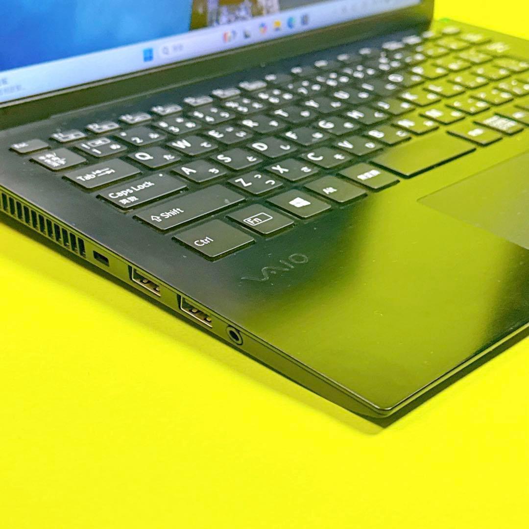 極速16GB‼️第8世代i7 windows11 ノートパソコン 薄型軽量SSD - メルカリ