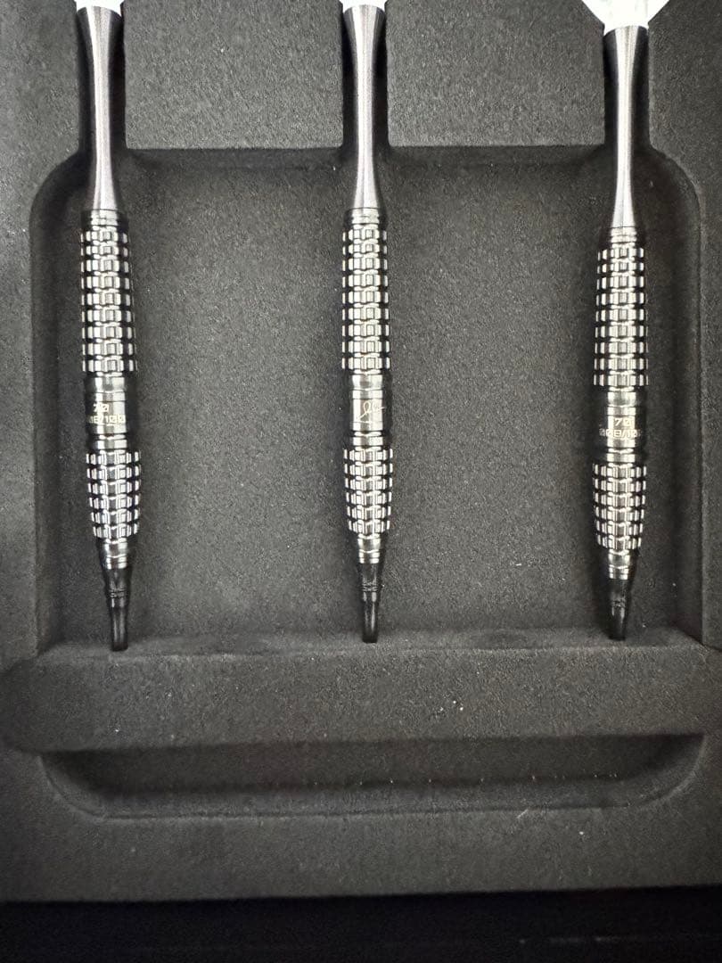 ダーツ TARGET THE LEGEND 70