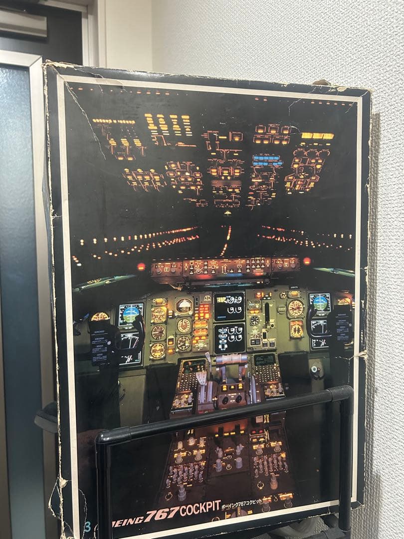ANA コックピット　ボーイング767 模型