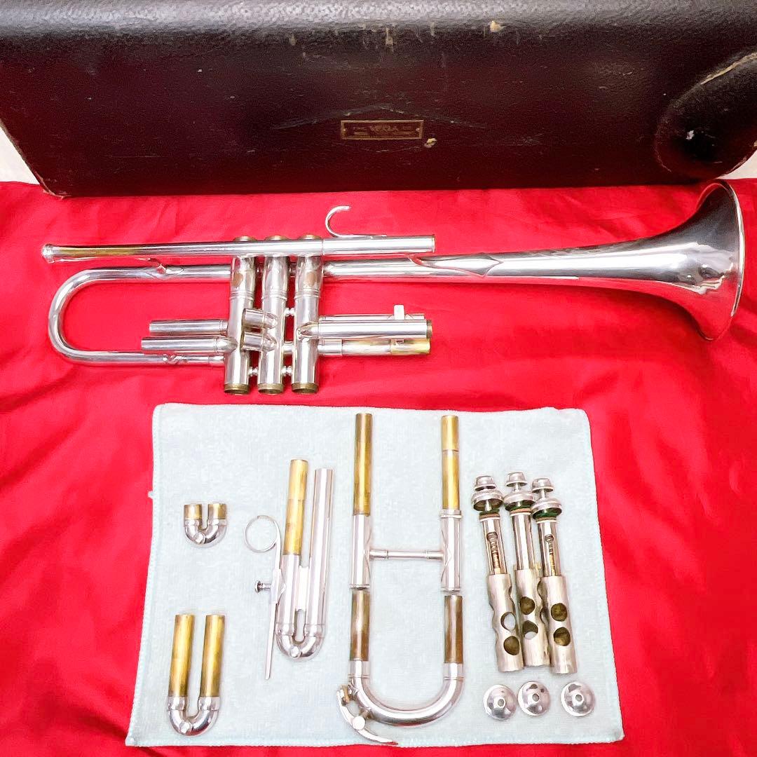 VEGA ベガ トランペット B♭ マウスピース付き