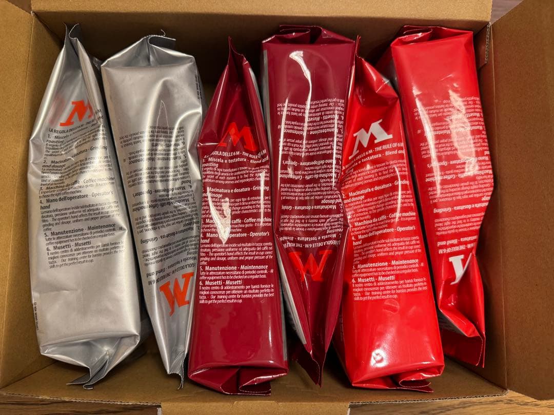 デロンギ DeLonghi グラス 4箱 & Musetti コーヒー豆6袋 DeLonghi