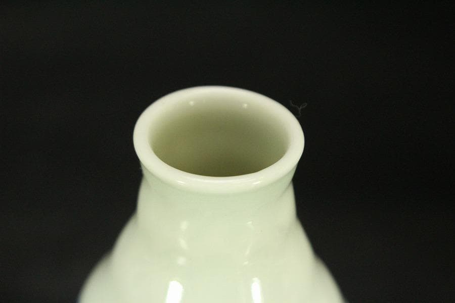 清水六兵衛 染付 山水画 瓶 一対(A631) - メルカリ