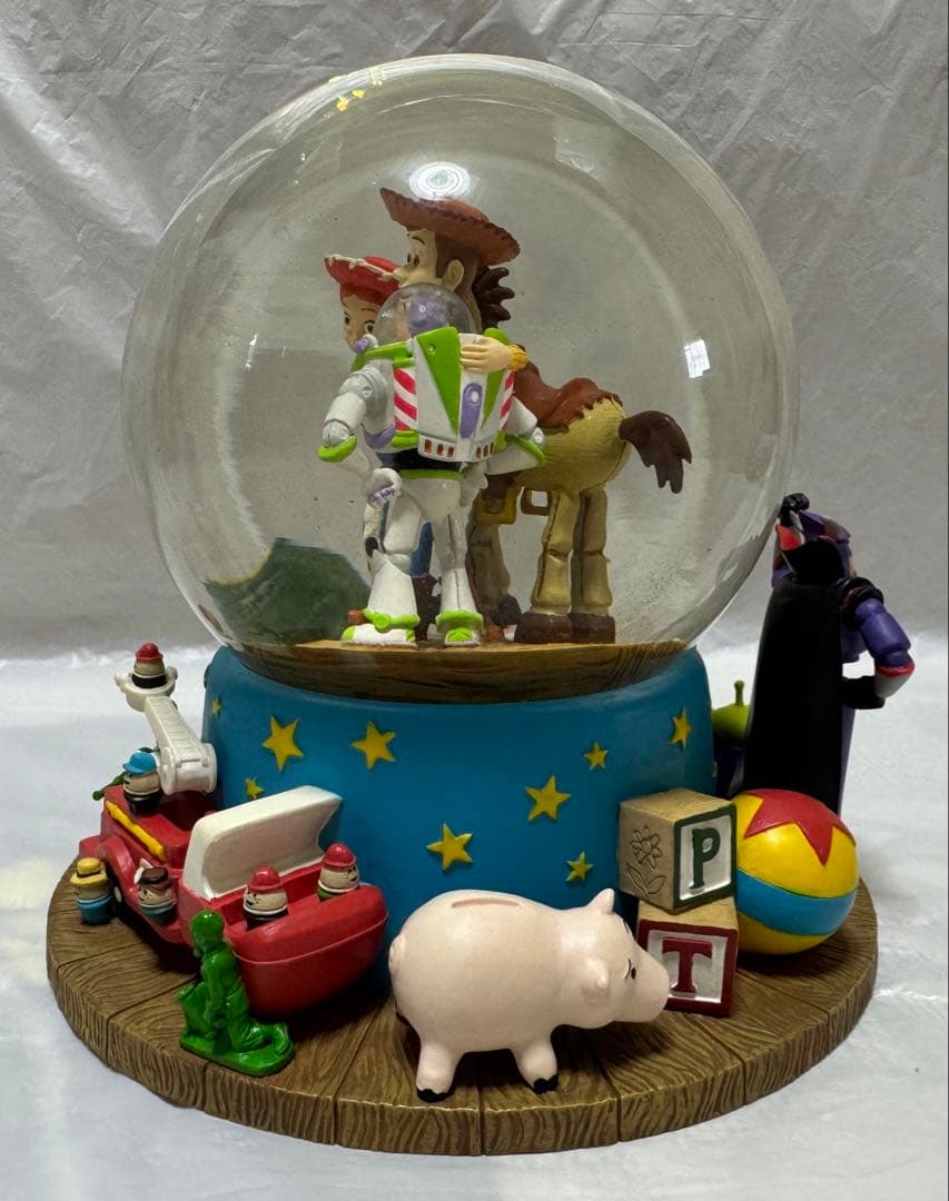 ディズニー トイストーリー オルゴール付きスノーグローブ