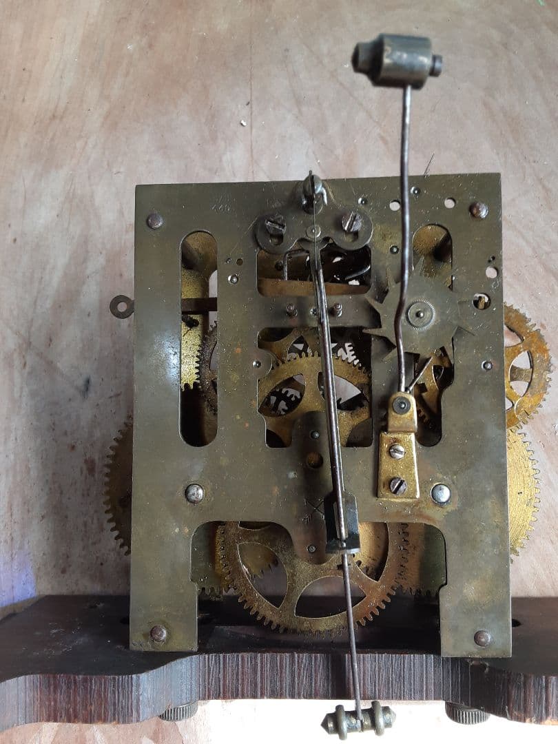 明治時代の大きなKienzle 掛時計 、ドイツ製、整備油注入済み、動作