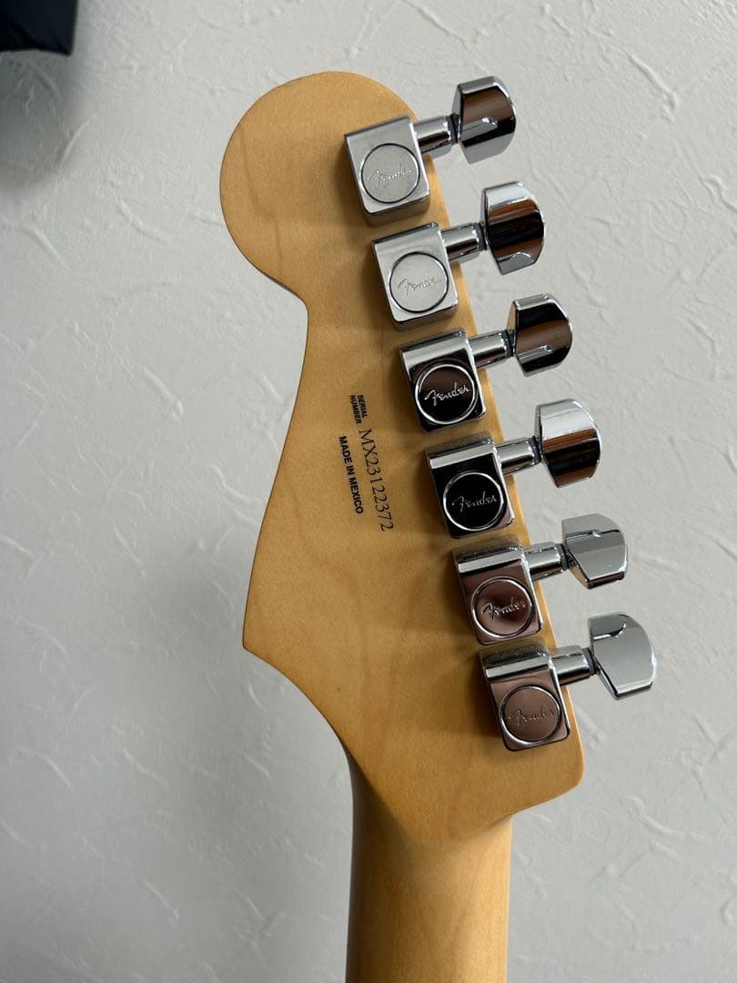 ギター Fender Stratocaster & Mustang Micro Plus