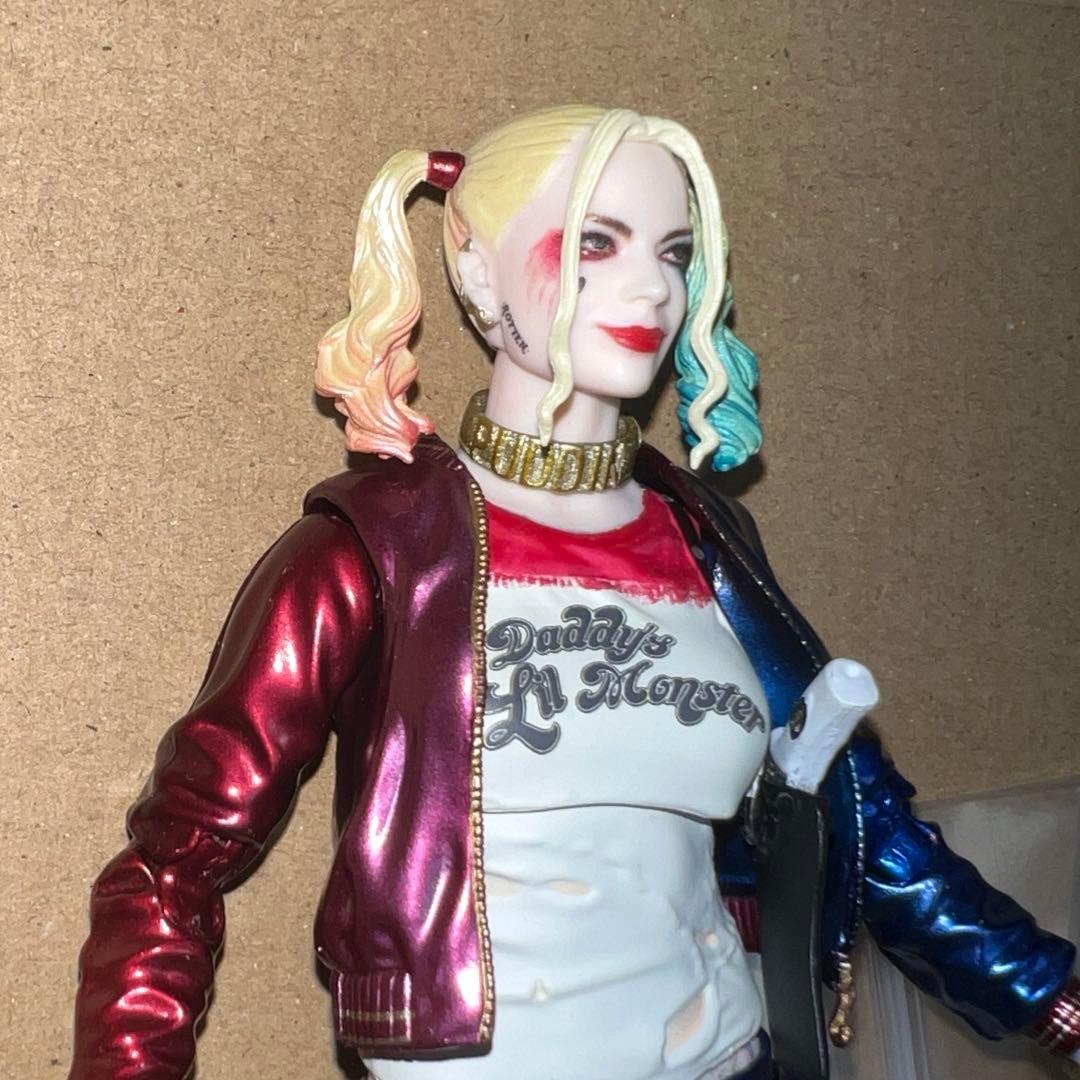 MAFEX ハーレイクイン　スーサイドスクワッド　フィギュア MAFEX ハーレイ・クイン スーサイド・スクワッド アクションフィギュア