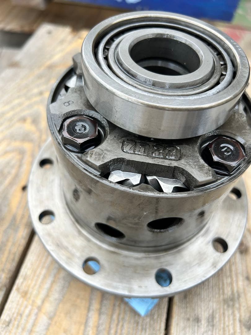 BRZ zc6 後期 純正トルセンデフ玉