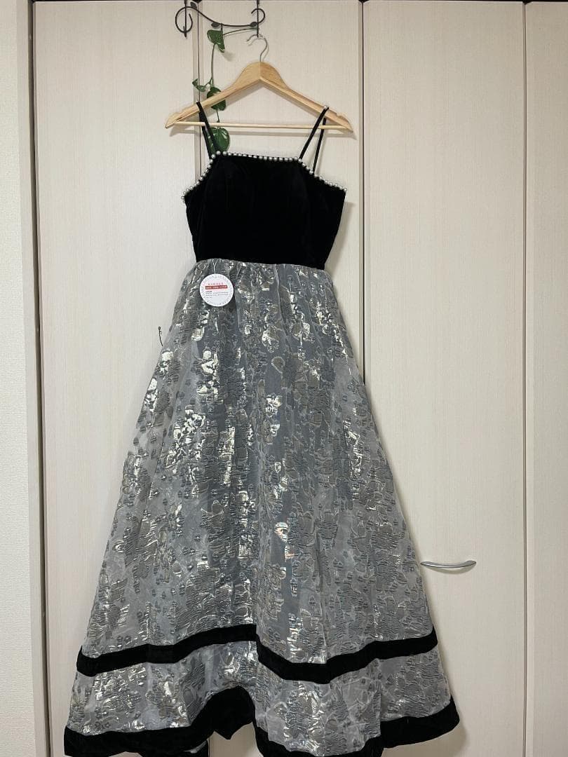 イヴニングドレス ロングドレス パーティードレス パール 刺繡 サイズM