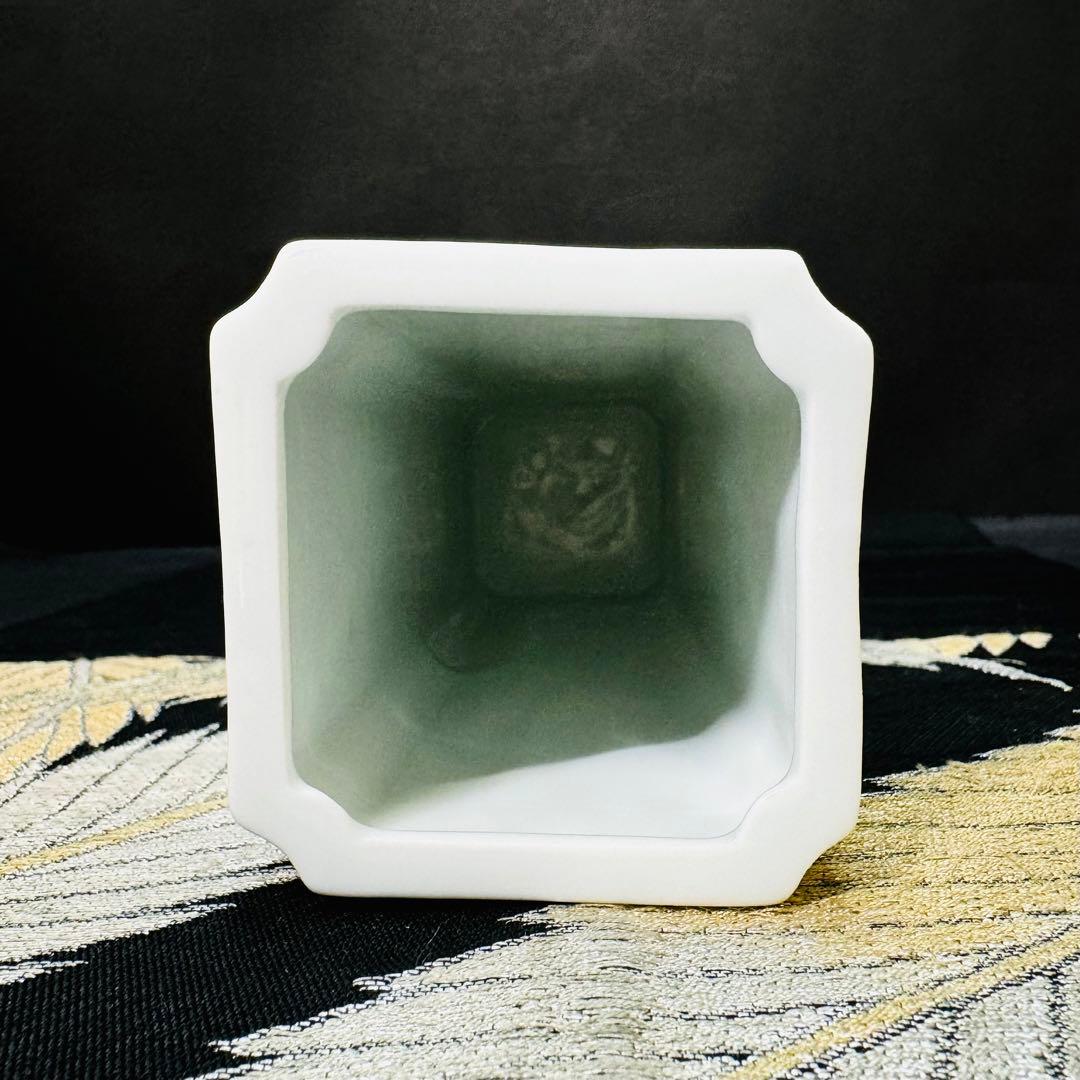 有田焼　柿右衛門　角福銘『渦福』　染錦花鳥文　花瓶　花生　1点